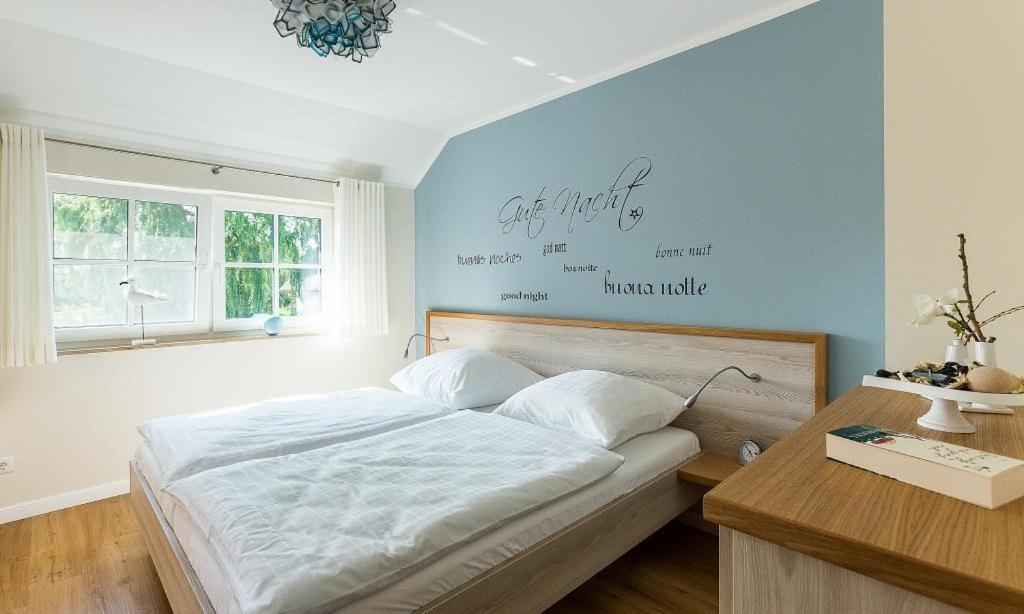 Haus Seeschwalbe Ahrenshoop Extérieur photo